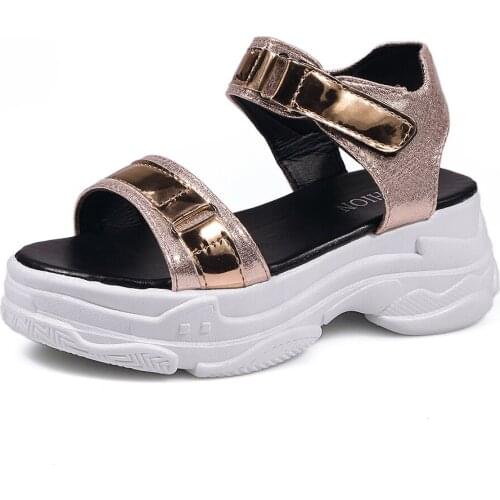 2021 Summer New Style Womens Pu Leather Flat Heel 6.5CM Fashion Open Toe Sport Sandals Platform Sandalis Mujer Piel Shoes