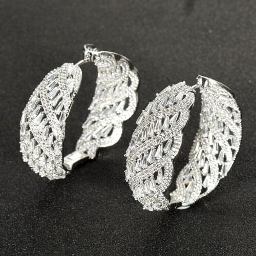 HIBRIDE Charm Design Cubic Zircon Women Bridal Hoop Earring For Women Jewelry brincos para as mulheres Wholesale E-960