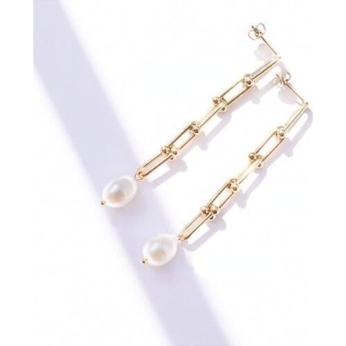 Minar Street Style Genuine Pearl Pendant Earrings for Women Ladies Long Horseshoe Buckle Chain Tassel Earrings Accessories