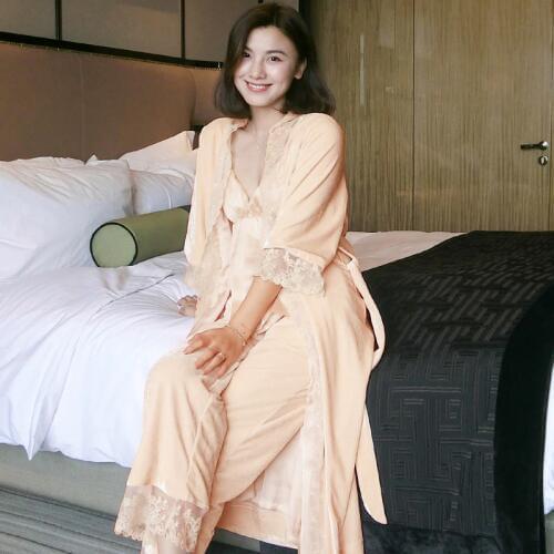 Winter Pink Velvet Luxury Women 3 Pieces Robes Sets Elegant Lace Sleepwear Female Bathrobe Sexy Lingerie Slip Pajamas Sets 5595
