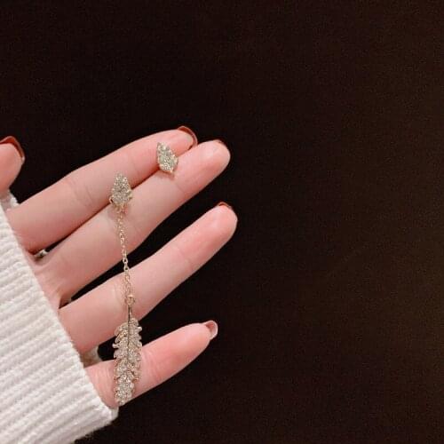ZDMXJL Korean Style Fashion Asymmetrical Women Earring Leaf Ear Stud Long Dangle Pendant Pandora 925 Needle Jewelry Accessories
