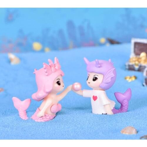 ZOCDOU 2 Pieces Romantic Mermaid Small Statue Figurine Ornament Miniatures Children Decoration