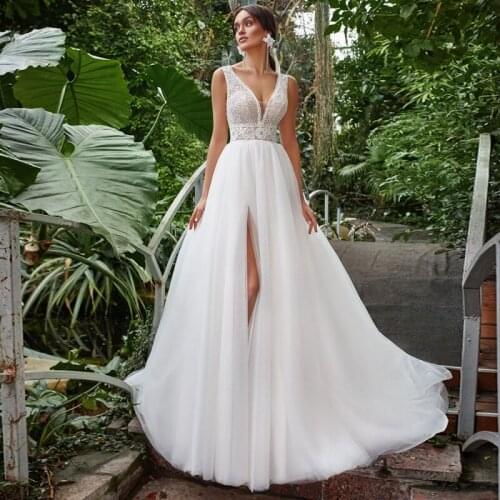 2021 High Slit Sleeveless V Neck Backless Applique Lace A-Line Lace Vestidos de novia Wedding Dress
