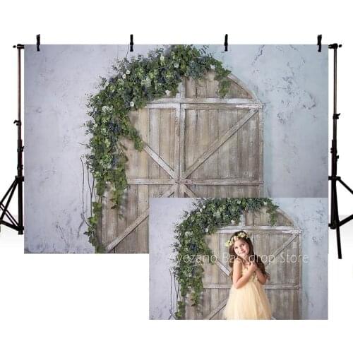 Avezano Merry Christmas Backdrops Winter Wood Door Green Plant Wall Portrait Photography Background Photo Studio Decor Photocall