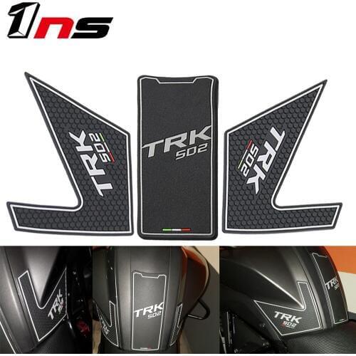 For Benelli TRK502 TRK 502 502X motorcycle Enclosure Protector Anti slip Tank Pad Sticker Gas Knee Grip Traction Side