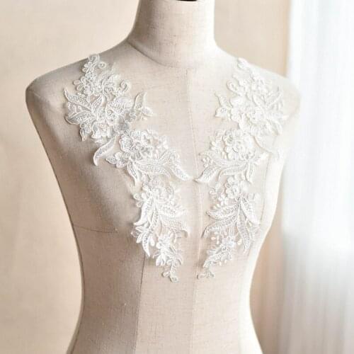 1Pair(2Piece) Embroidery Lace To Flower Flower Applique Handmade DIY Wedding Dresses