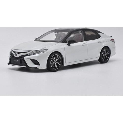 1/18 Scale Toyota Camry 2018 Sport 8th Generation White Diecast Car Model