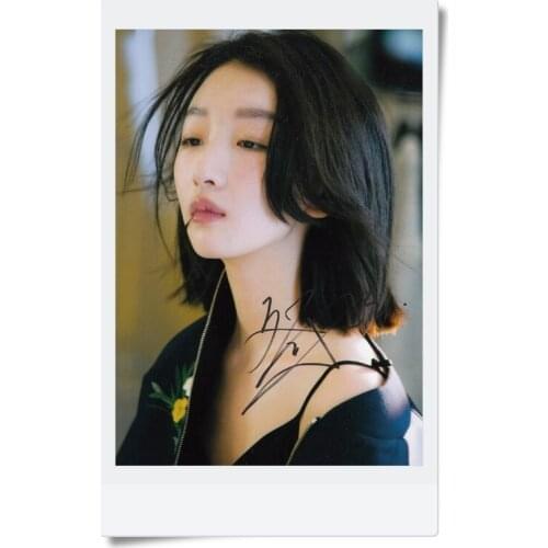 Signed Zhou Dongyu autographed original photo 7 inches collection freeshipping 062017 4 Versions