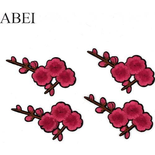 10pcs/lot Embroidered Plum Flower Patches Iron On Dress Appliqued Diy Clothing Garment Stickers Sewing Patchwork Patch Accessory