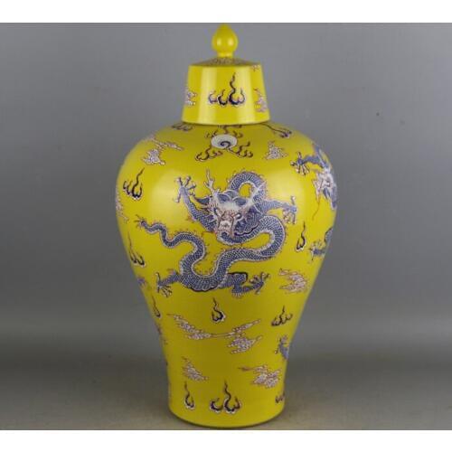 Qing Kangxi Yellow Five Dragon Vase famille rose ceramic vase pure handmade decorative vase