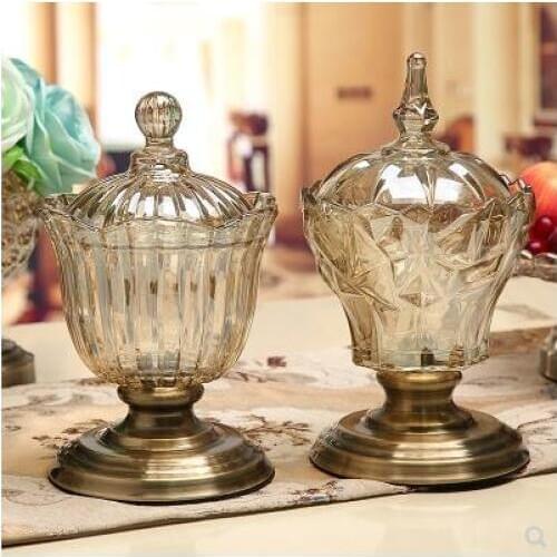 European crystal glass candy jar decorations, modern living room creative dried fruit cans, with lid storage jar ornaments