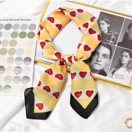2021 Sweet Hearts Striped Print Square Scarf Women Bandana Hairband Lady Head Wraps Female Shawl Fashion Neckerchief