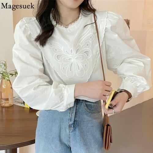 Korean Hollow Butterfly Slim Loose Shirt Autumn Casual Lantern Long Sleeve Womens Blouse O Neck Spring Women Tops Blusas 16033