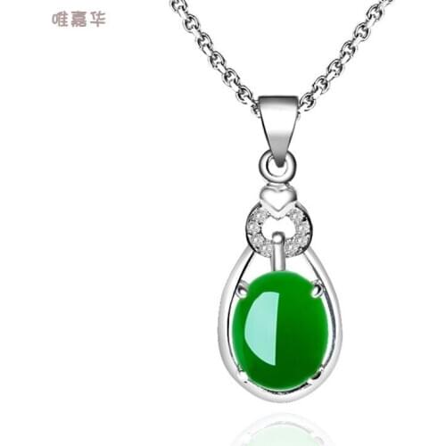 Popular Silver Oval Green Jade Pendant Necklace Chalcedony Agate Charm Jewelry Accessories Fashion Amulet for Women Pendant