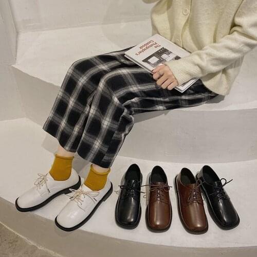 Small leather shoes female students Korean version of the 2021 spring new British style Japanese square toe strap flat shoes