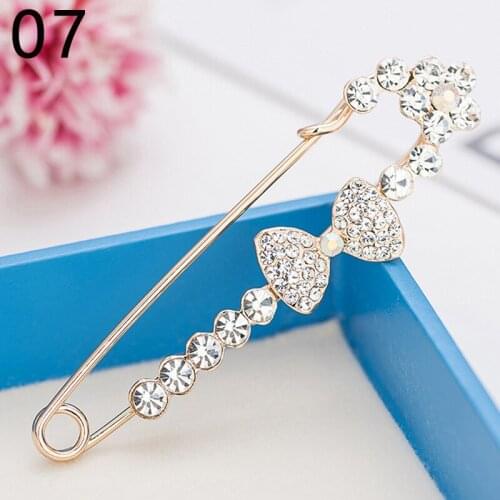 11 Styles Women Lady Fashion Bridal Rhinestone Brooches Decoration Chic Trendy Scarf Buckle Lapel Pin High Grade Clothing Parts