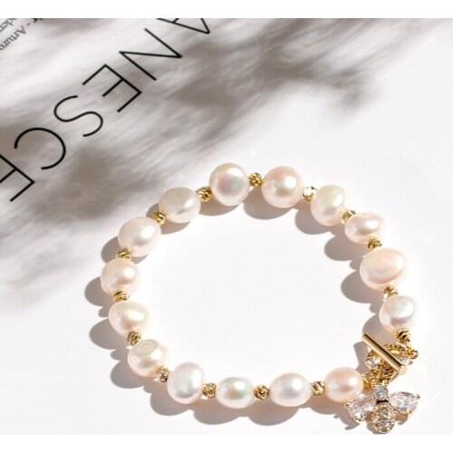 Wholesale 2pcs Natural Freshwater Pearl Bracelet With Bling Cubic Zircon Bee Charm Bracelets For Women Gift