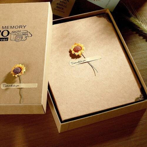 Blank Cover Loose-Leaf Album Concise Kraft Paper Diary Hand -Painted Graffiti Diary Photo Album For Lover Baby Wedding 34 Pages