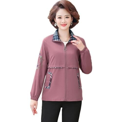 New Middle-aged Womens Trench Coat Spring Autumn Short Outerwear Plus size Womens Embroidered Casual Windbreaker Cardigan 5XL