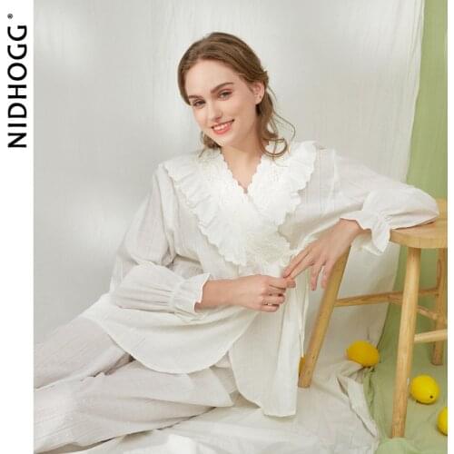 Female Cotton Princess Long Sleeve Pajamas White Lace Palace Plus Size Loose Sleepwear V-neck 2 Piece European Sexy Nightwear