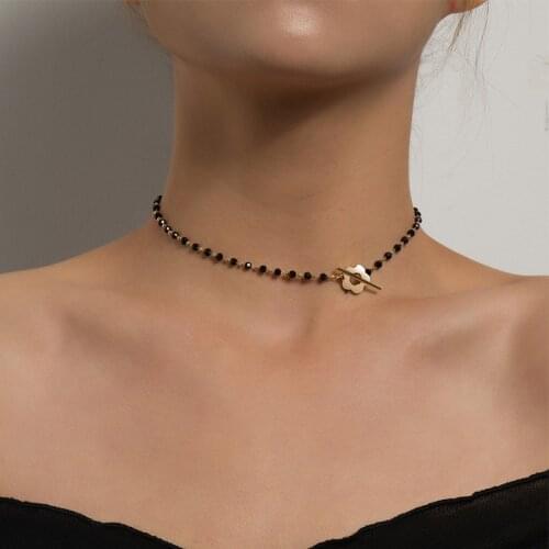 Fashion Black Crystal Beads Choker Clavicle Necklace Simple Buckle Short Flower Necklace for Women Bohemian Female Jewelry