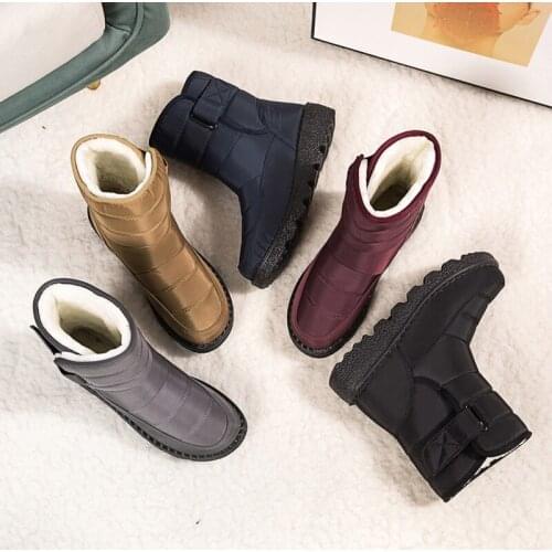 Winter Mens Hiking Boots Couple Snow Boots Plus Velvet Warm Outdoor Casual Short Boots Resistance Men Shoes