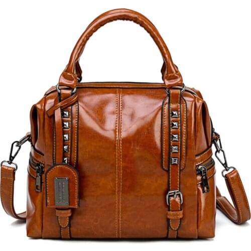 New fashion retro oil wax leather womens bags personality rivet handbag One-shoulder portable messenger bags Bolsos