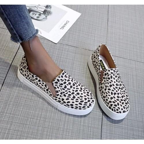 Women Shoes 2021 Comfort Leopard Flats Shoes Women Fashion Plus Size Platform Loafers Women Non Slip Casual Shoes Zapatos Mujer