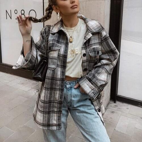 Vintage women loose plaid soft thick shirts 2021 fashion ladies streetwear woolen shirt casual female outfits girls chic