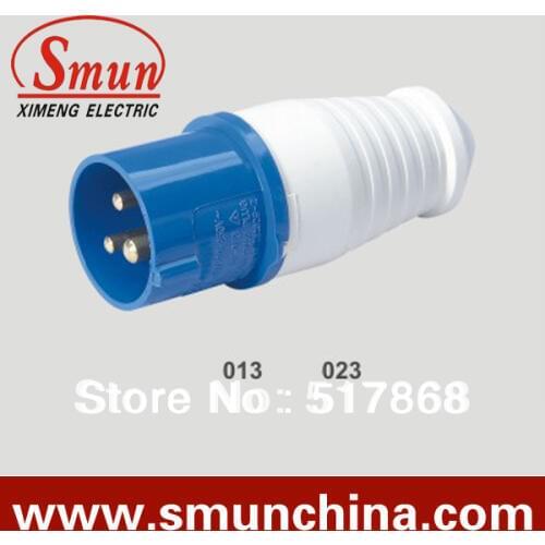 Industrial plug and socket 16A 220-250v 2P+E 2pin with CE ROHS 1 year warranty IP44 degree PA66 material