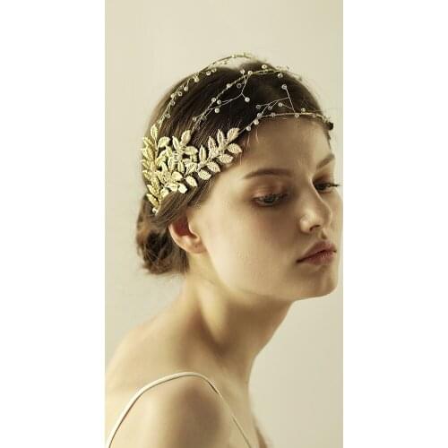 Romantic Sweetheart Luxury Bridal Headdress Shiny Alloy Leaves 3-Strand Crystal Headband for Wedding Perform Studio O862