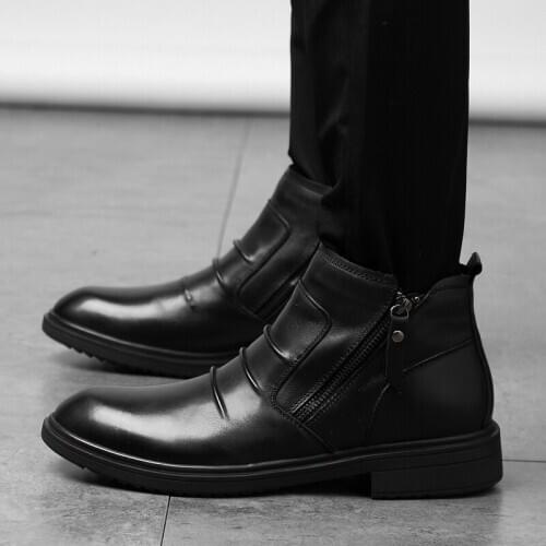 Boots leather sport shoes causal man Casual sneakers leisure men sports Mens 2020 mens Sneaker shoe hot sale flat for fashion