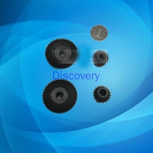 90 Degree Right Angle Reversing Gearbox Small Bevel Gear 1:2 Mechanical Transmission 45 Steel Quenched Variable Speed Bevel Gear