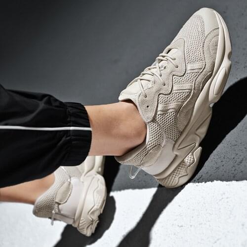 Fashion Reflective Running Shoes Men Summer Brand Sneakers Outdoor Breathable Sports Shoes Mesh Walking Shoes Zapatillas Hombre