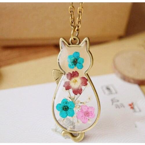 Vintage Handmade Retro Bronze Cat Shape Natural Dried Flowers Necklaces & Pendants Diy For Women Jewelry
