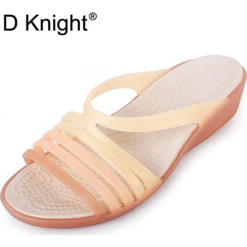 2019 New Summer Womens Sandals Beach Shoes Cindy Colors Wedge Heels Slides Plastic Jelly Shoes Peep Toe Platform Slippers Women