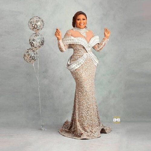 2021 Elegant Shiny 3D Lace Mermaid Shape Evening Dresses Women Long Sleeves Sheer Custom Made Aso Ebi Prom Party Dressing Gowns