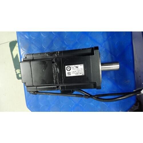 SGMJV-08ADE6E SERVO MOTOR , used in good condition . 80% appearance new , good working , free shipping
