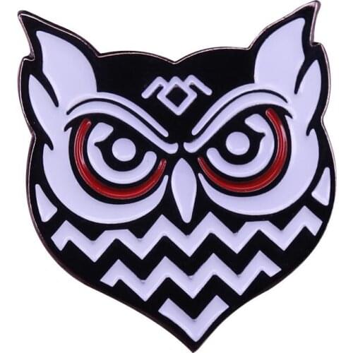 HOSENG Movie Cartoon White and Black Color Owl Animal Badge Retro Backpack Lapel Alloy Jewelry Enamel Pin Christmas Gift HS_356