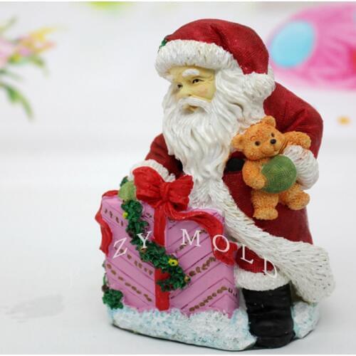 PRZY Silicone Mold Candles Mould for Christmas Decoration Handmade Soap Mold Santa Claus Holding a Gift Lovely 3d Eco-friendly