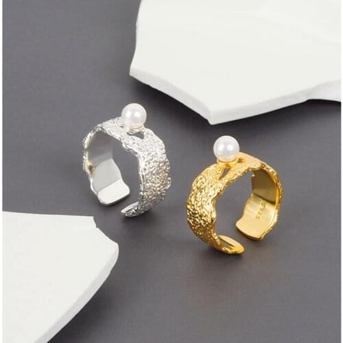 Binmonray 925 Sterling Silver Irregular Folds Pearl Ring for Women Luxury Elegant Personality Ring Jewelry 2021 Trend Design