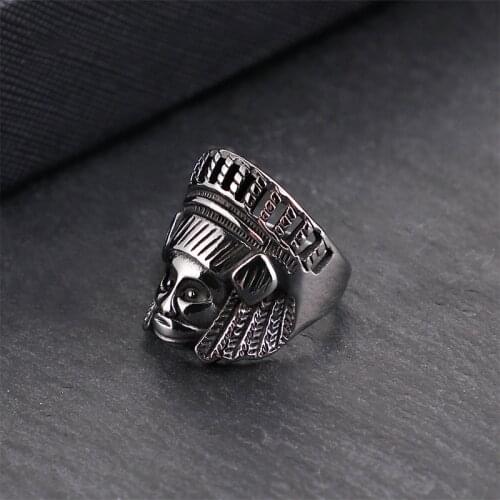 New jewelry titanium steel portrait ring domineering retro punk wind stainless steel skull ring