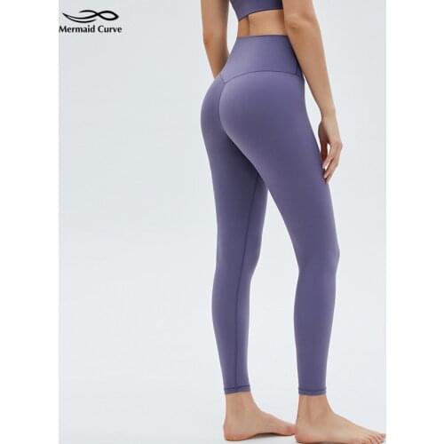 2021 Autumn Winter New Style Hip Lifting Yoga Leggings Naked Feeling Fabric Tight Pants Women High Waist Abdominal Fitness Pants