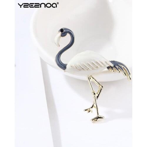 1pc Enamel Flamingo Bird Brooches Fashion Design Animal Pins Corsage Elegant Jewelry Daily Dress Accessaries
