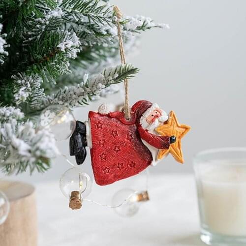 Lovely Santa Claus Pattern Xmas Tree Ornament Realistic Resin Love Heart Christmas Pendant New Year Hanging Pendant Home Decor