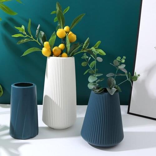 Fall Resistant Plastic Vase Home Decor White Blue Imitation Ceramic Flower Pot Flower Basket Nordic Decoration Vases for Flowers