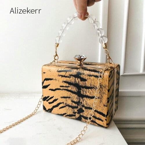 Leopard Print Clip Box Handbag Women 2019 Acrylic Beads Pearl Small Flap Evening Shoulder Bag Female Diamonds Cell Phone Purse