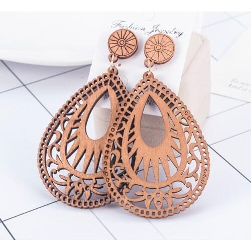 Natural Wooden Teardrop Earrings Popular Hollow Personality Simple Style Fashion Wooden Earrings Jewelry for Woman Girls Party