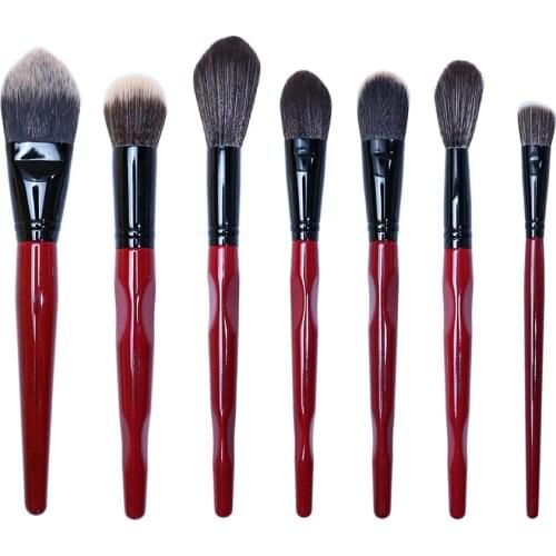 Makeup Brush Loose Powder Brush Blush on Brush Contour Powder Foundation Blending Sculpting Highlighter Brush Face Makeup Tools