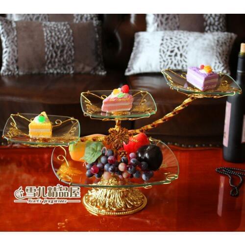 The new European high-grade four layers of glass cake fruit wedding birthday cake tray Hotel KTV home decoration